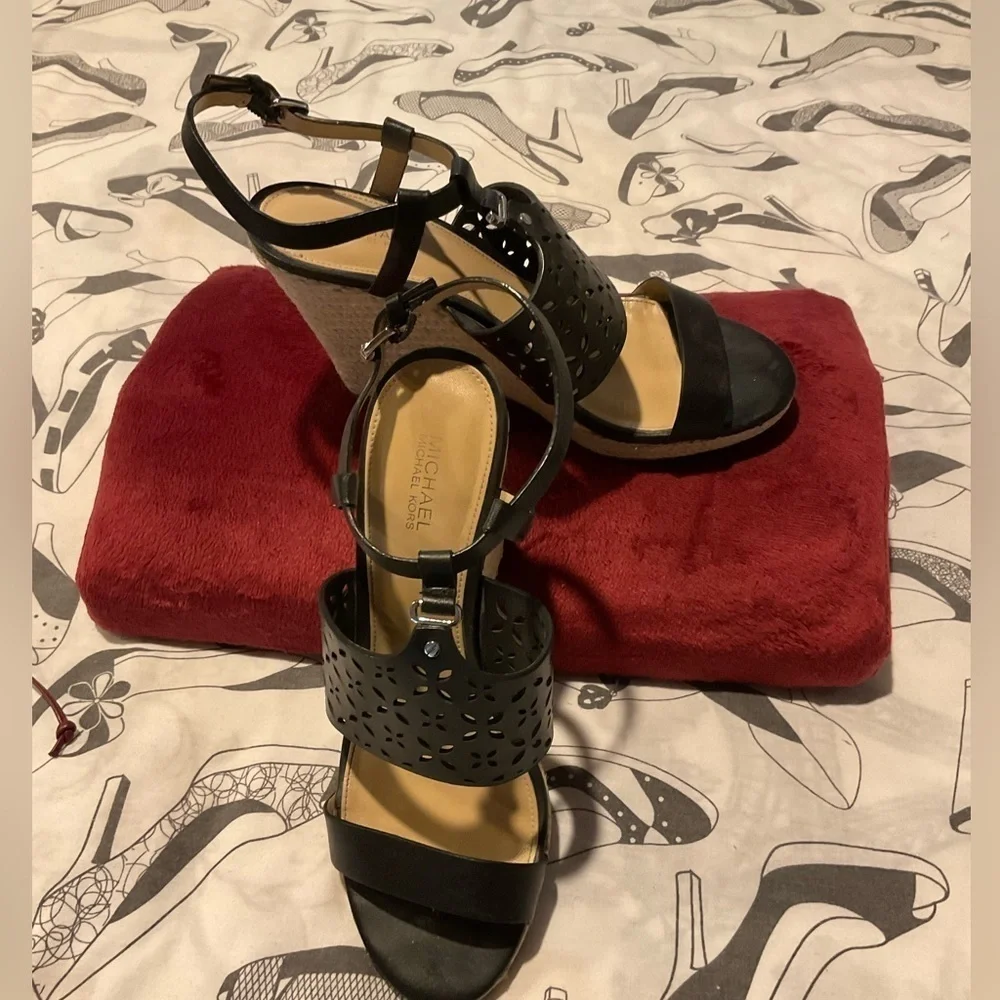 MICHAEL Michael Kors Espadrilles Size 7.5